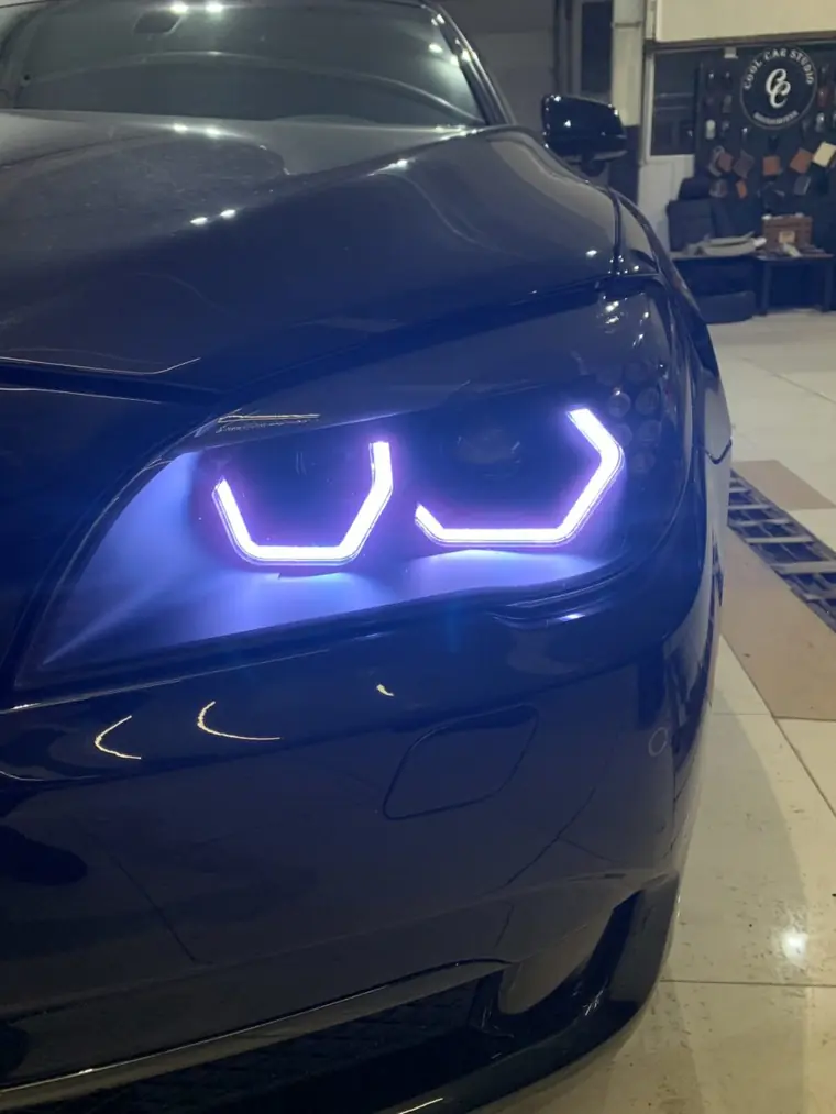 BMW — цветные «ангельские глазки»